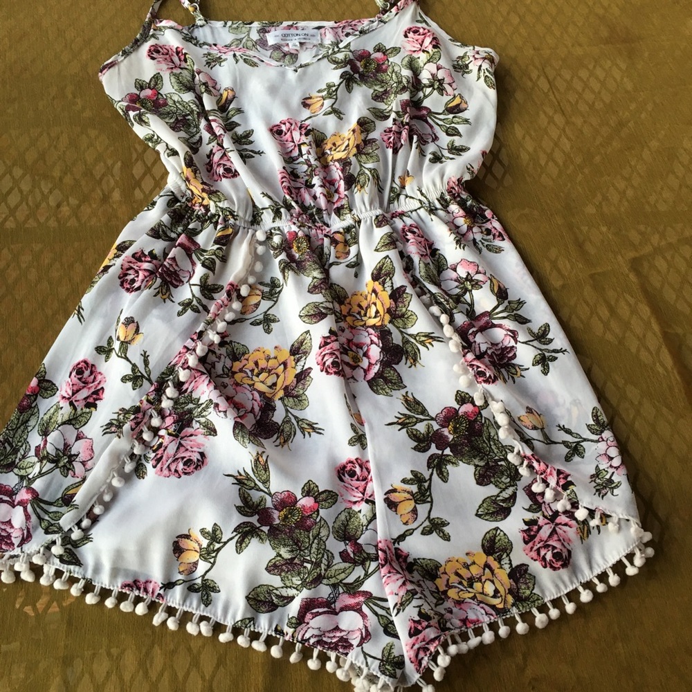 Cotton On Women’s Romper Size Medium